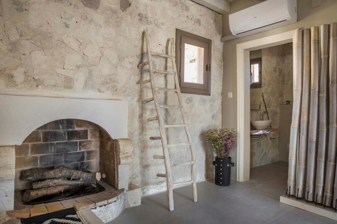 Ploes Luxury Cottages Pesádha Exteriör bild