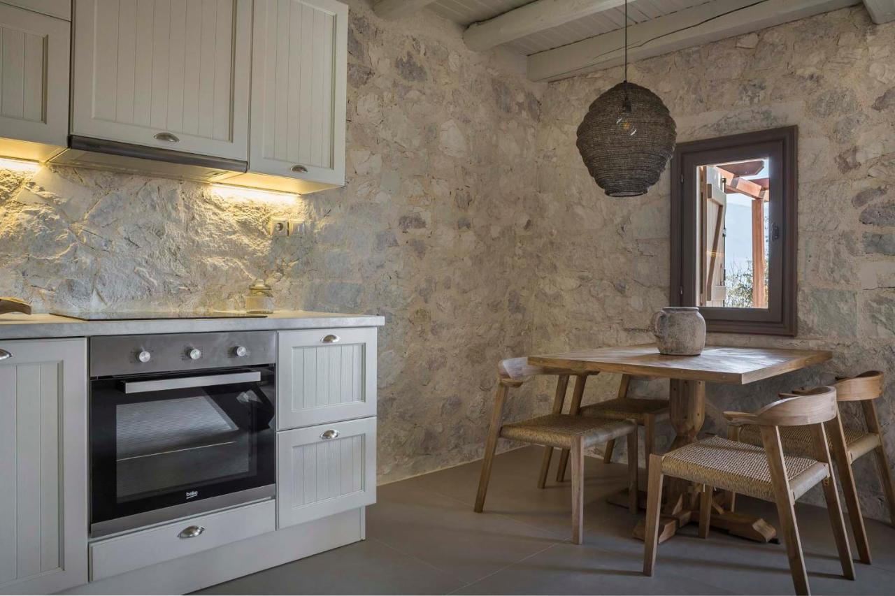 Ploes Luxury Cottages Pesádha Exteriör bild