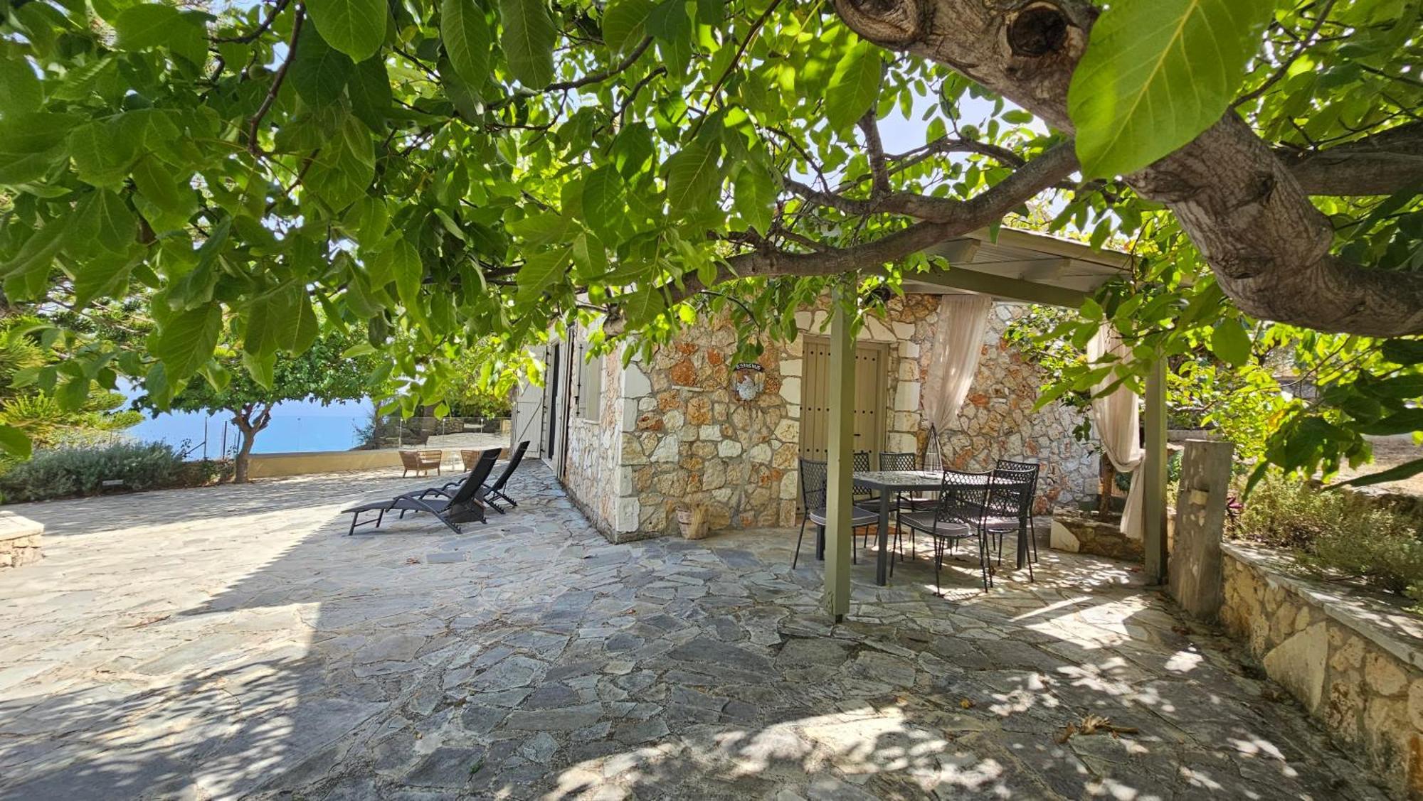 Ploes Luxury Cottages Pesádha Exteriör bild